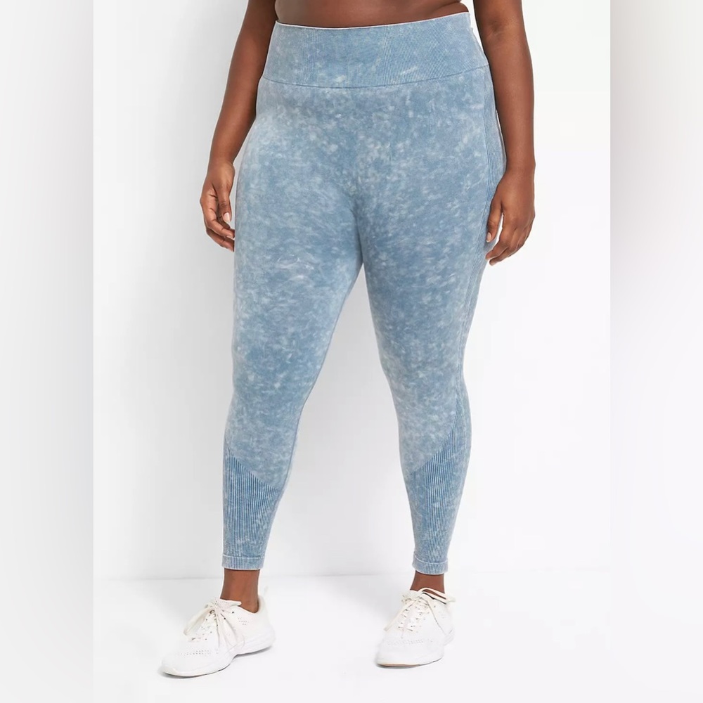 LANE BRYANT  **LIVI High Rise Seamless Active Tights** Blue Tie Dye